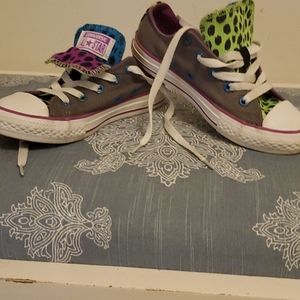Girls converse size 13